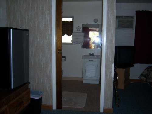 Shasta Dam Motel image 26